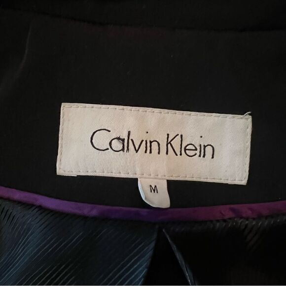 Calvin Klein black coat. Size medium - Picture 7 of 10